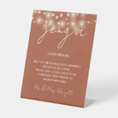 Jenga Guestbook Terracotta String Lights Reclamebord Met Voetstuk (Voorkant)