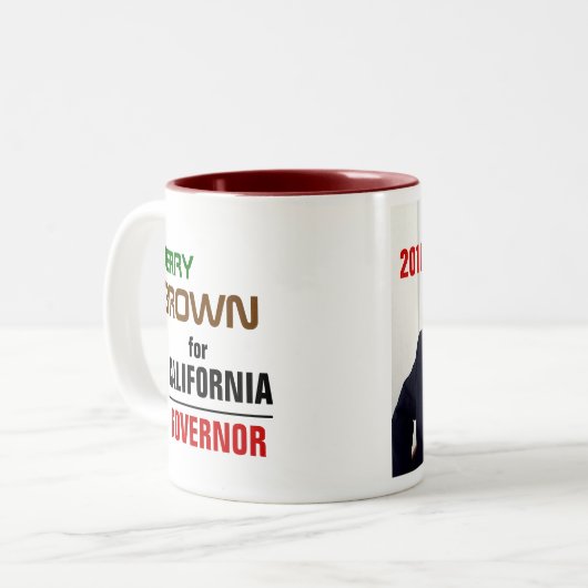 Jerry Brown Mok 2010 (Voorkant links)