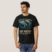 Jesaja 43:2 Walvis Diepe Wateren Christelijk T-shirt (Voorkant volledig)