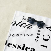 Jessica Aangepaste Naam Zwart Wit Strandlaken (In situ)