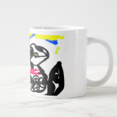 jesus is here  grote koffiekop (Rechts)