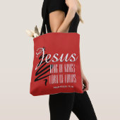 JESUS KONING OF KINGS-Christelijke kerstgeschrift Tote Bag (Dichtbij)