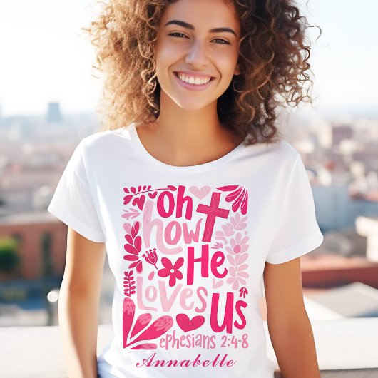 Jesus Pink Hij houdt van ons Pasen Vrouwen aangepa T-shirt