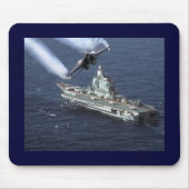 Jet Fighter Over Navy Ship Muismat (Voorkant)