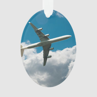 Jet Plane verspreidt zich in wolken Ornament