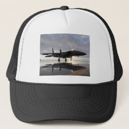 Jet vecht over Zeeen Trucker Pet