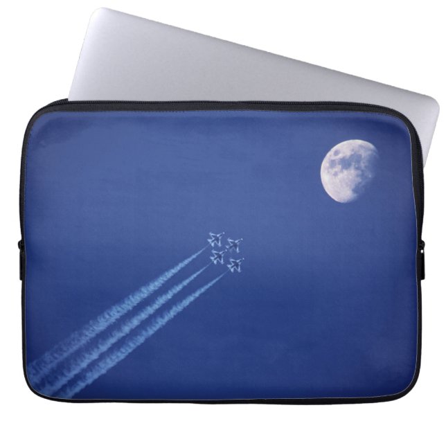 Jets naast Moon | British Columbia Laptop Sleeve (Voorkant)