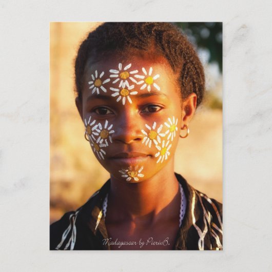 Jeune femme Nosibéenne Briefkaart (Voorkant)