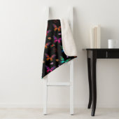 Jewel Tone Butterflies op Black Sherpa Deken (In situ)