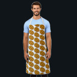 Jewish Cuisine Braided Challah Bread Loaf Foodie Schort<br><div class="desc">Alles-over-print schort is voorzien van een originele markeringsillustratie van een brood met gevlekte krijtmakerij. Dit ontwerp is ook beschikbaar op andere producten. Zie je niet wat je zoekt? Neem contact op met Rebecca om iets voor je te ontwerpen.</div>