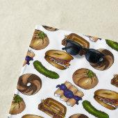 Jewish Deli Foods Pickle Reuben Blintz Knish Bagel Strandlaken (In situ)