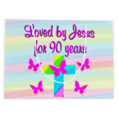 JEZUS IS AL 90 JAAR GELIEFD IN EEN CADEAUZAK GROOT CADEAUZAKJE (Achterkant)