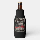 Jezus is mijn redder Trump mijn President Amerikaa Flesjeskoeler (Fles Voorkant)