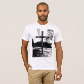 Jezus redt Satan geeft T-Shirt door Matt Landon (Voorkant volledig)