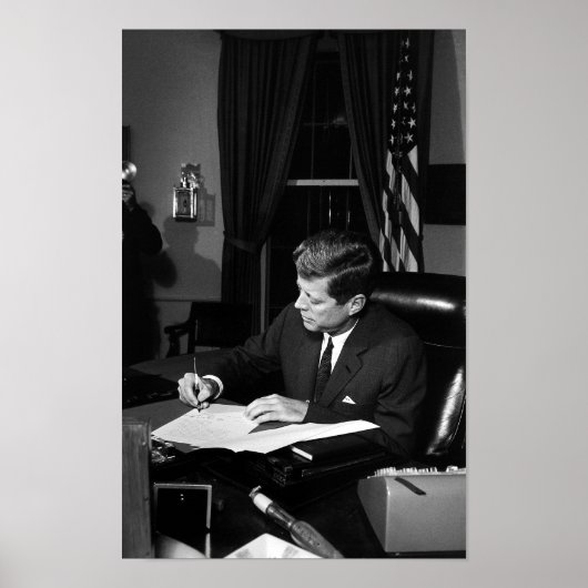 JFK ondertekent de Cubaanse quarantaine Poster (Voorkant)