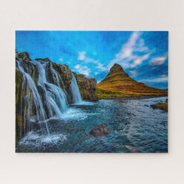 Jigsaws Kirkjufell-waterval IJsland. Legpuzzel