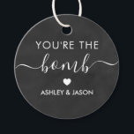 Jij bent de bom badbom cadeaubijlage, schoolbord bedankjes labels<br><div class="desc">Dit zijn de perfecte kleine cadeaubijlagen. U kunt de tekst op de voor- en achterkant aanpassen en ook de kleuren wijzigen.</div>