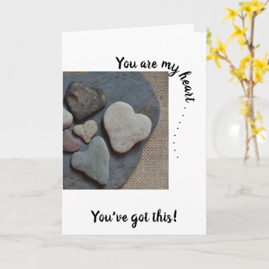 Jij bent mijn hart. . . Heart Shaped Rocks Kaart (Gele Bloem)