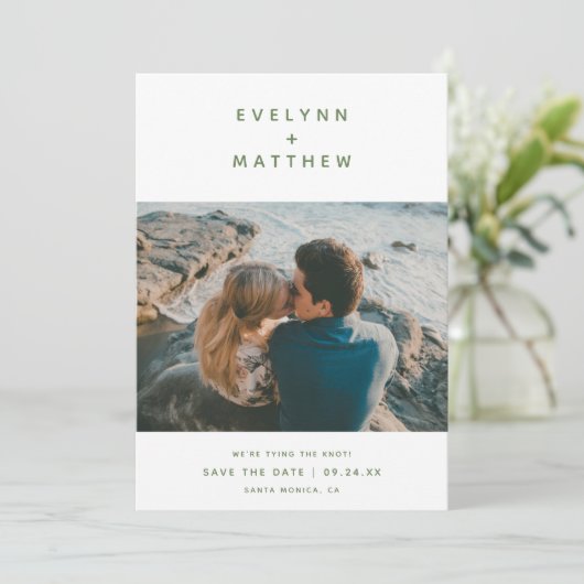 Jij Plus mij | Eenvoudige moderne namen | Sage Save The Date (Staand voorkant)