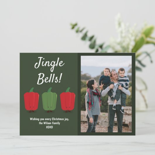 Jingle Bell Peppers: Kerstmis Feestdagenkaart (Staand voorkant)