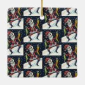 JINGLE BOTTEN SANTA, HOLIDAY SKELETON & STOCKINGS KERAMISCH ORNAMENT (Achterkant)