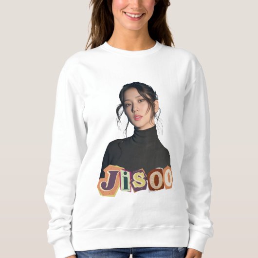 Jisoo – klassieke schoonheid in monochrome kunst trui (Voorkant)