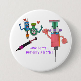 JMCdesign COVID Vaccine Love Hurts Pin Ronde Button 7,6 Cm