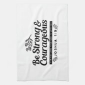 Jo 1:9 Bijbelvers Ontwerp – Wees sterk en moedig Theedoek (Verticaal)