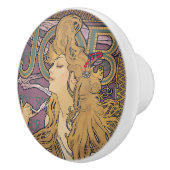 Job (1896) door Alphonse Mucha Keramische Knop (Rechts)