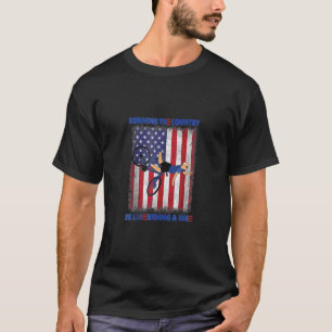 Joe Biden die van zijn fiets Funny Biden-Herfst af T-shirt