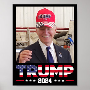 Joe Biden draagt een Pet van Trump Poster