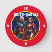 Joe Biden en Kamala Harris als superhelden Ronde Klok (Voorkant)