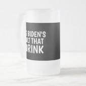 JOE BIDEN FUNNY FROSTED GLASS MOK VOOR DAD (Voorkant links)