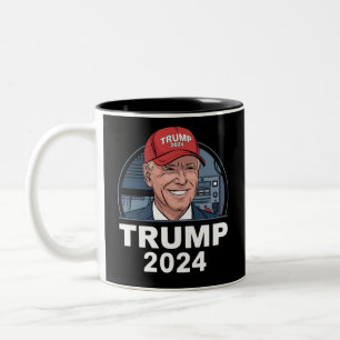 Joe Biden met een Trump-hoed Tweekleurige Koffiemok