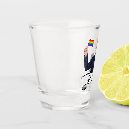 Joe Biden Pride Shot Glas (Links)