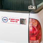 Joe, hij zal je niet pakken. bumpersticker (Op Truck)