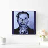 Joe Hill Vierkante Klok (Huis)