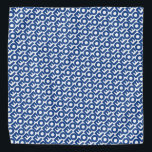 Joe wit blauw modern vet typografie patroon plezie bandana<br><div class="desc">Joe wit blauw modern vet typografie patroon leuk Bandana. Hond Bandana. Blauw tekstpatroon op witte achtergrond.</div>