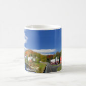 Joe's Pond, West Danville, Vermont Koffiemok (Center)