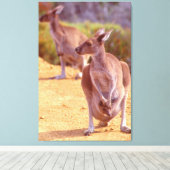 JOEY en MOM 32x48 Canvas Afdruk (Insitu (Houten vloer))