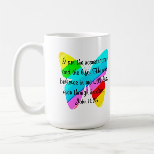  JOHANNES 11:25 REGENBOOG VLINDER ONTWERP KOFFIEMOK (Links)