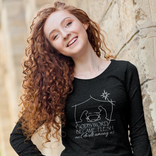 Johannes 1:14 Christelijke Geboorte Schrift Lange  T-shirt