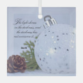 Johannes 1:5 Het lichte kerstglas Ornament (Voorkant)