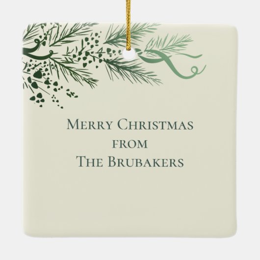 Johannes 3:16 Gepersonaliseerde Sage Pine kerstcad Keramisch Ornament (Achterkant)