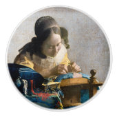 Johannes Vermeer - De Kantwerkster Keramische Knop (Voorkant)
