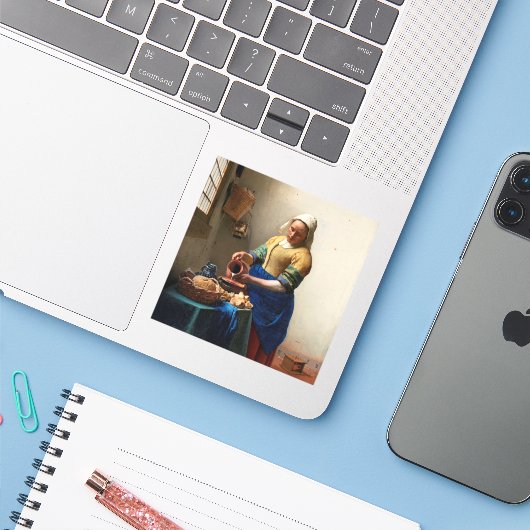 Johannes Vermeer Milkmaid.  beeldende kunst Sticker (Laptop met iPhone)