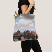 Johannes Vermeer - Uitzicht van Delft Tote Bag (Dichtbij)