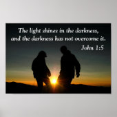 John 1:5 Het licht schijnt in het donker Poster (Voorkant)