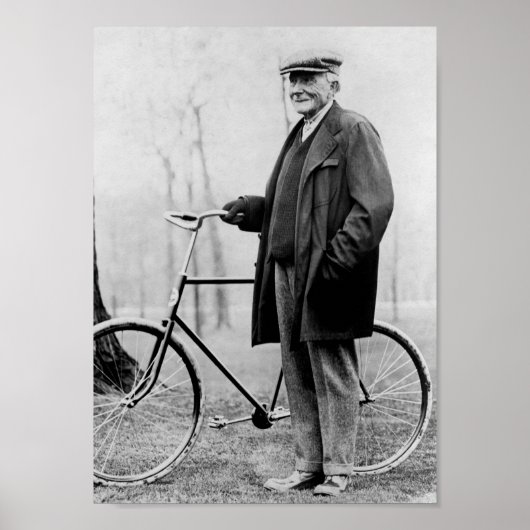 John D. Rockefeller met Bicycle - 1913 Poster (Voorkant)