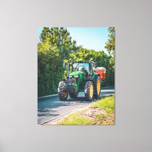John Deere op de A49 Canvas Afdruk (Voorkant)